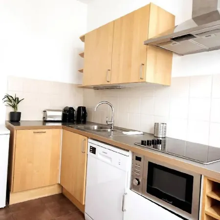 Le Marais Rambuteau Apartment *